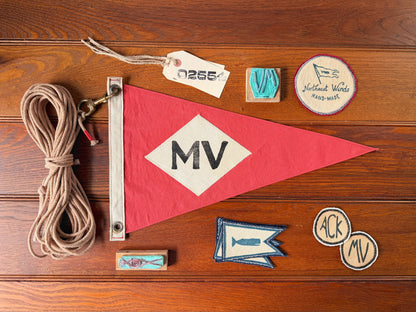 MV- Marthas Vineyard Pennant